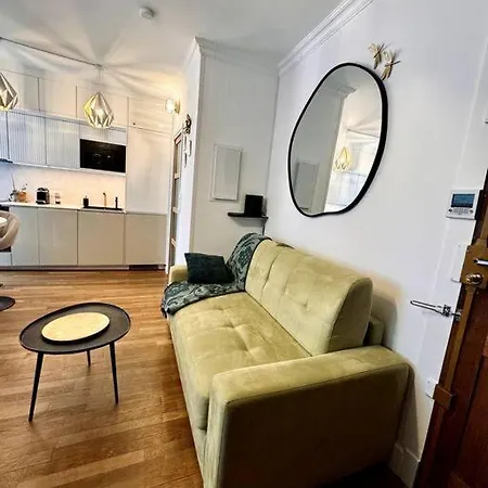 Montmartre Le Mythique Apartment *